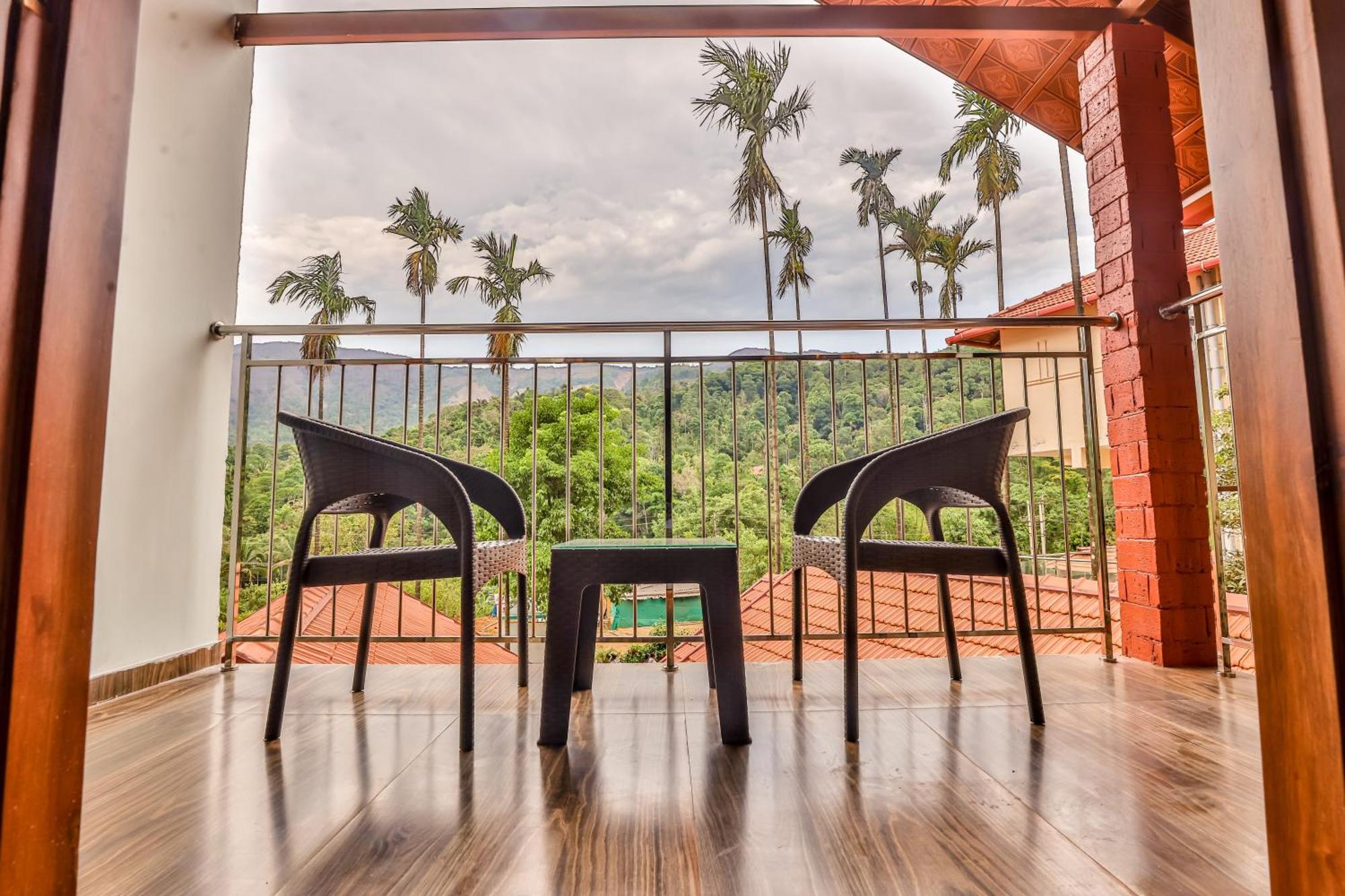 Hill Crest Resort - Coorg Madikeri Dış mekan fotoğraf
