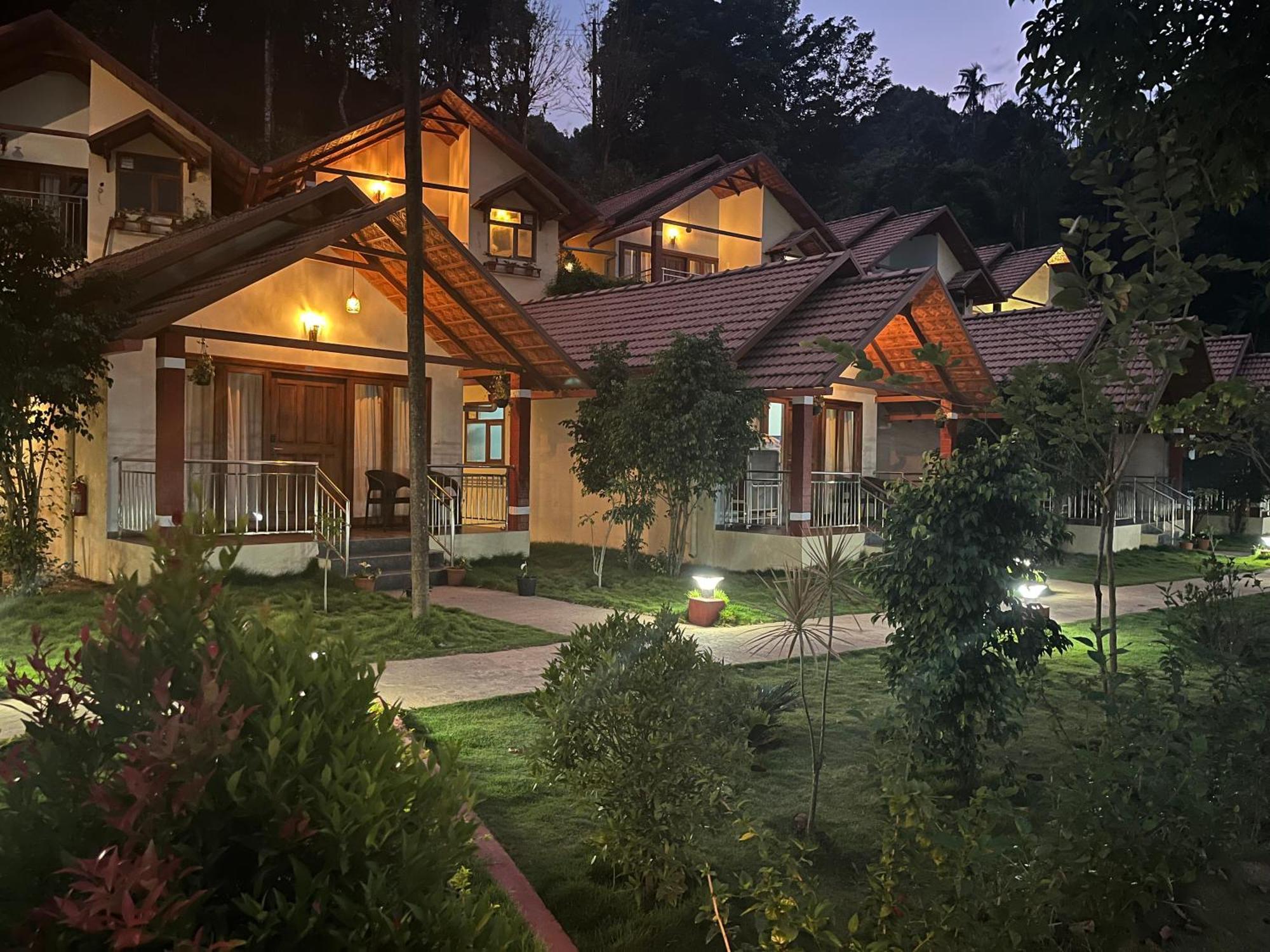 Hill Crest Resort - Coorg Madikeri Dış mekan fotoğraf