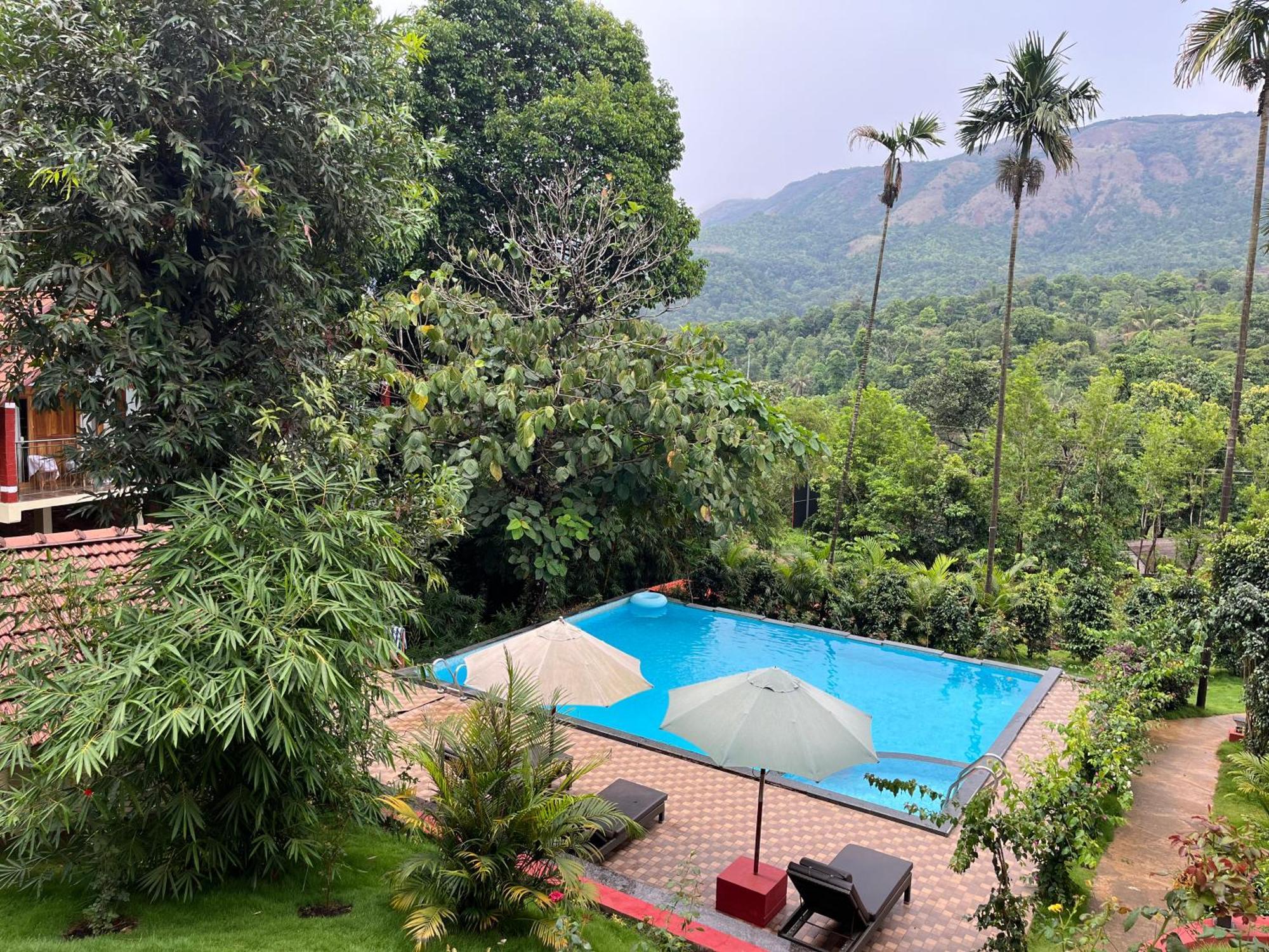 Hill Crest Resort - Coorg Madikeri Dış mekan fotoğraf